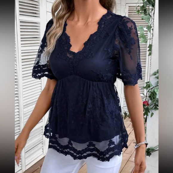 Boho floral embroidered mesh blouse - Picture 3 of 5